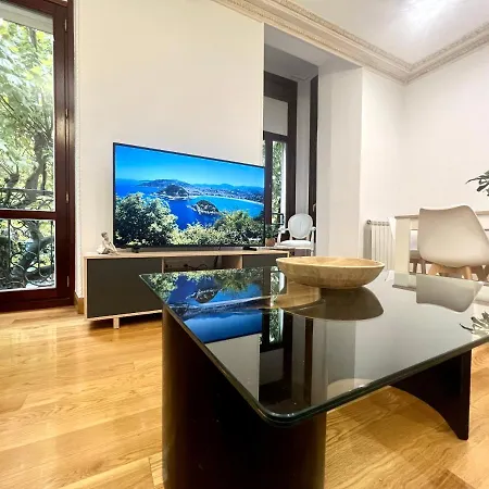Apartamento Céntrico En Avenida De La Libertad, A 400m Playa De La Concha San Sebastián