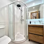 Avenida 12 Apartment *